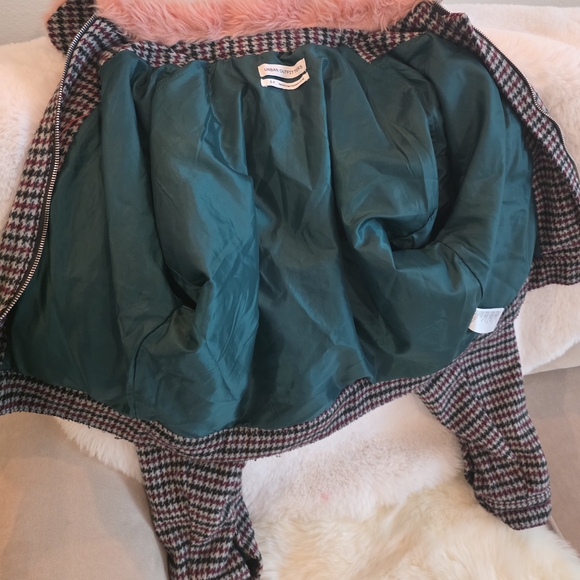 🎀Urban Outfitters Houndstooth Bomber Jacket with Pink Faux Fur Collar - Picture 4 of 4